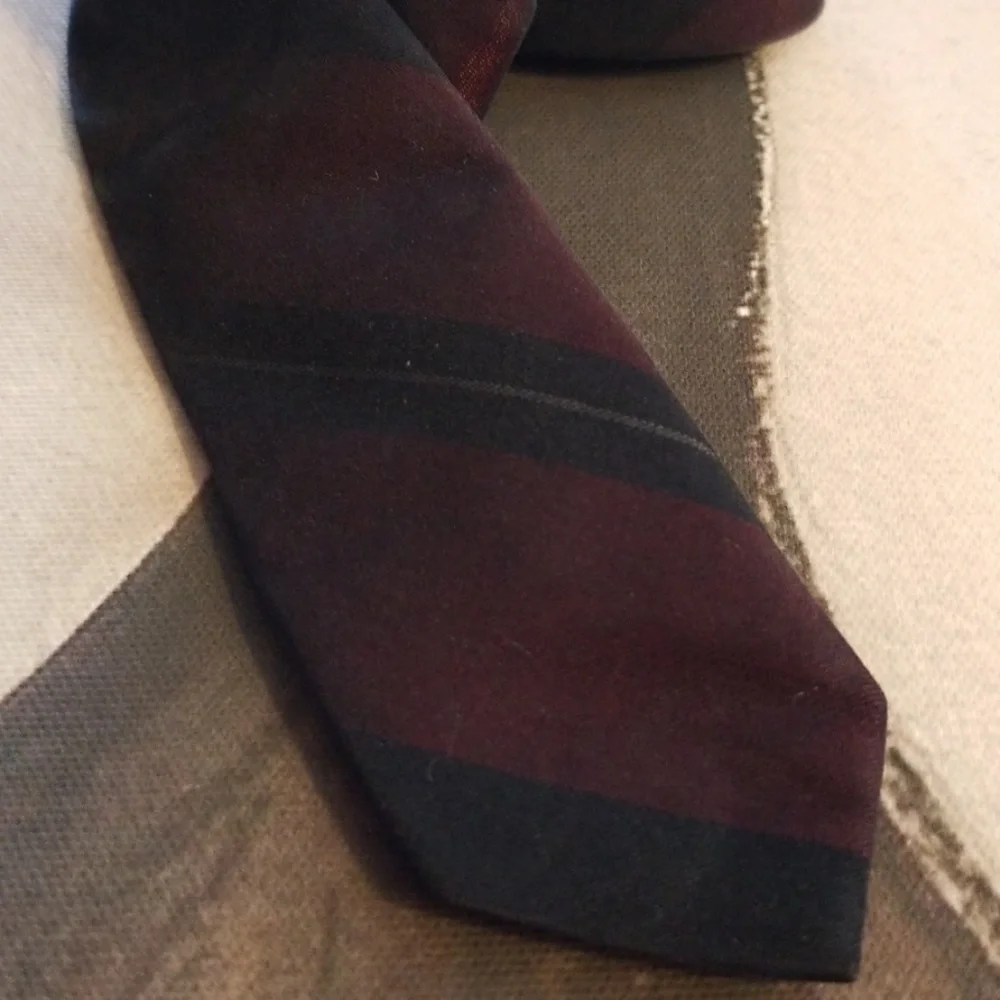 Vintage Youth Necktie